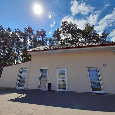 Pokoje Freedoor Ługniany Exteriér fotografie
